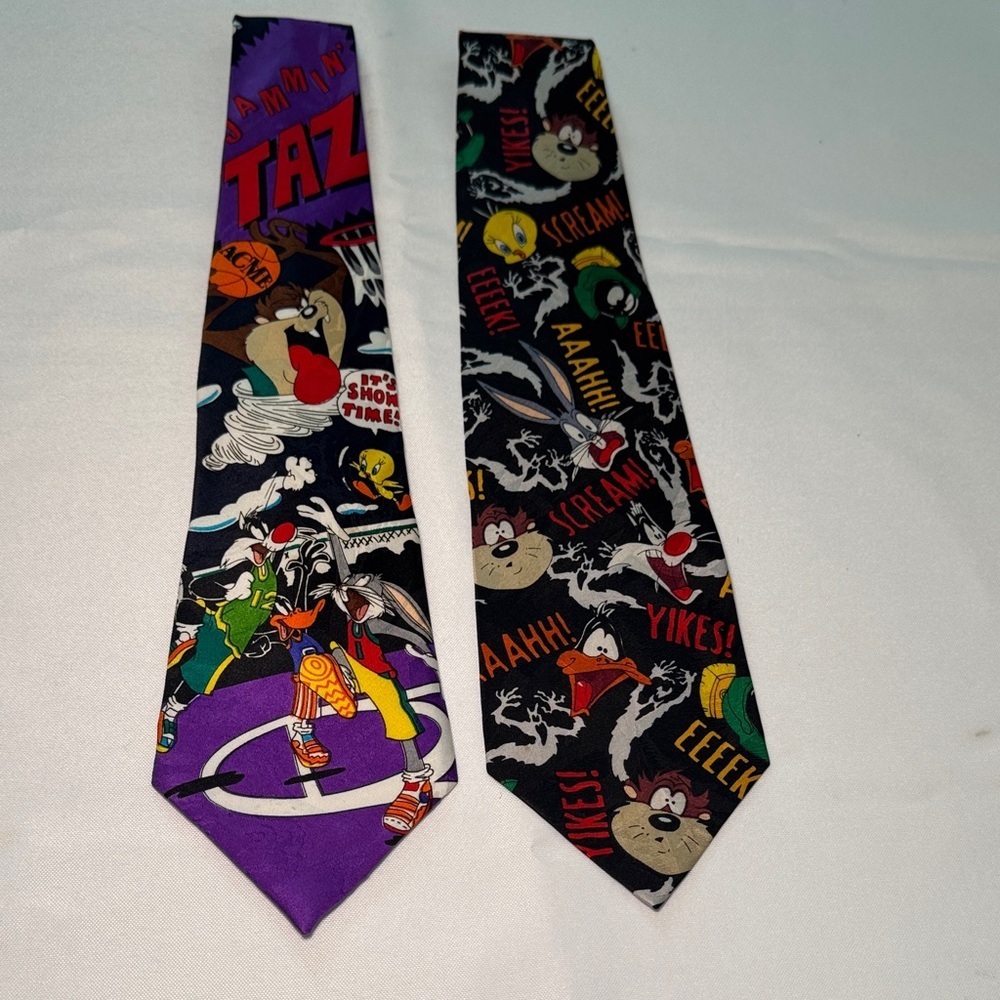 Looney Tunes Cartoon Character Tie Set